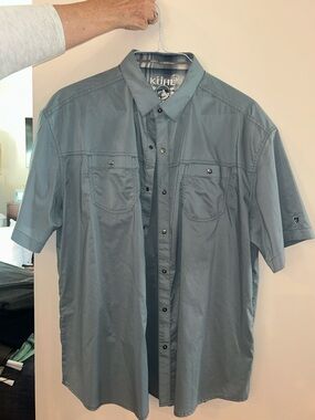Kuhl Men's Short-Sleeve Button-Down Shirt in Slate Blue